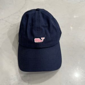 Vineyard Vines 🐳 hat